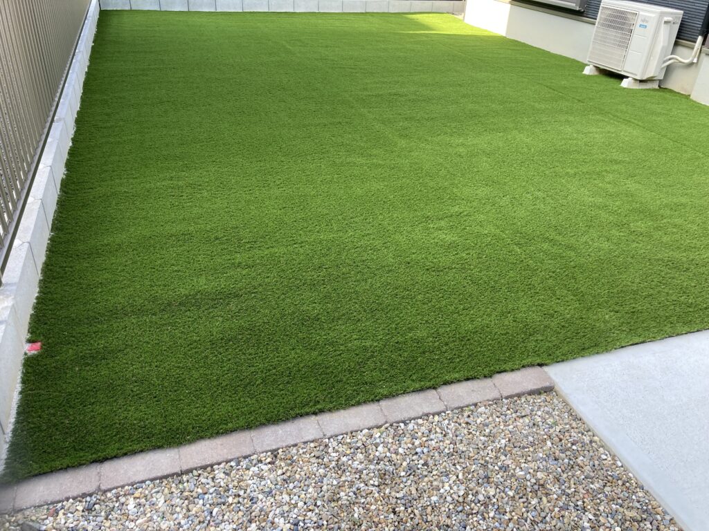 夏に育ってしまった雑草、そのままにしていませんか？